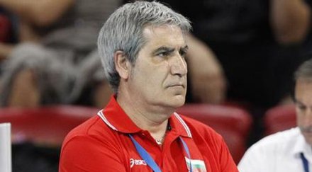 плачи създадоха интрига мен лазаров