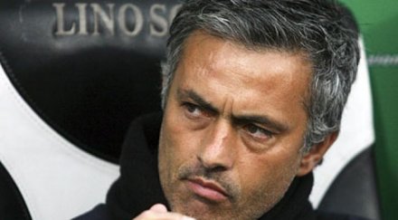 моуриньо обвини фифа избора добър треньор