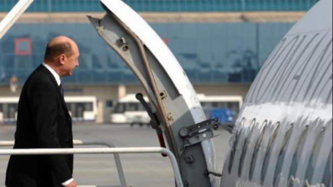 Румънският президент Траян Бъсеску обиден на кабинета, отказа личния самолет 