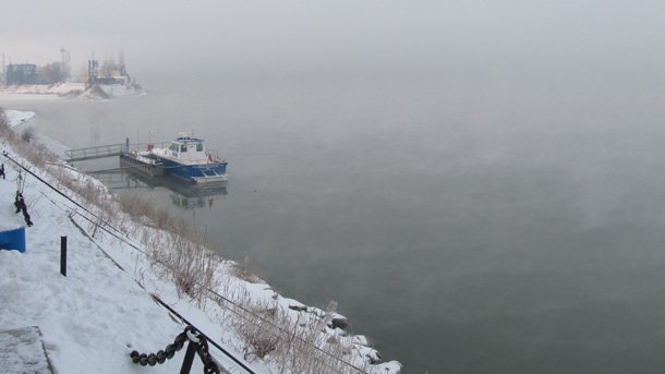 Дунав на ръба да прелее, наблюдават го денонощно