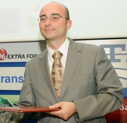 ЕВН иска спешно преразглеждане на цените на тока