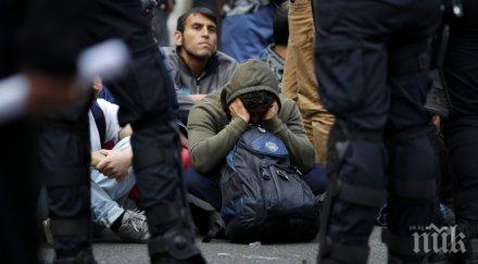 сириец крещи аллах акбар летището анталия