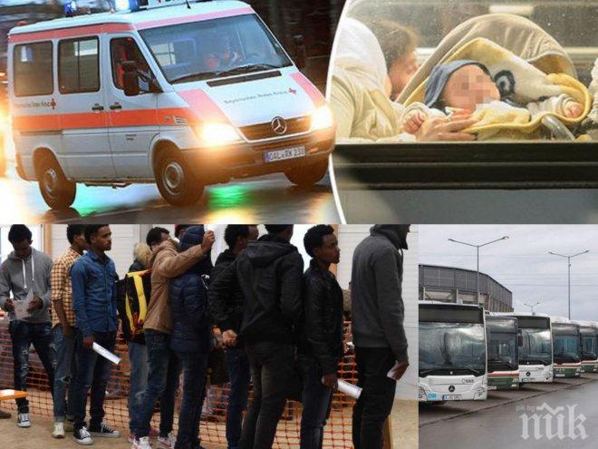 ЗВЕРСТВО! Бежанци ритат бебе в лицето, налагат с колани медиците, дошли да му помогнат 