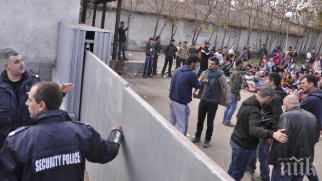 Двама мигранти избягаха от Харманли, смел българин ги предаде мигновено на полицията