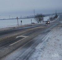 Метеоролозите предупредиха за „екстремно студена вълна“ в Централна и Западна Турция