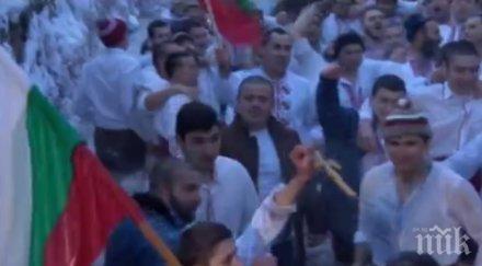 двама изпатиха мъжкото хоро калофер