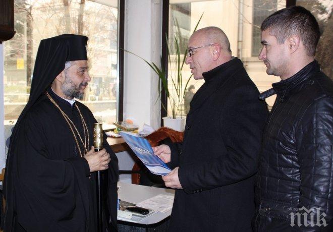 ГЕРБ направи дарение за реставрация на храма „Св. Теодор Тирон“