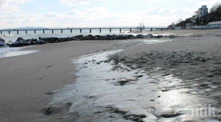 леден морето бургас замръзна