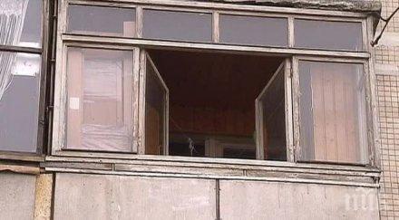 зверство пияна рускиня провеси петия етаж момиченце обяснява полициятаче просто играели