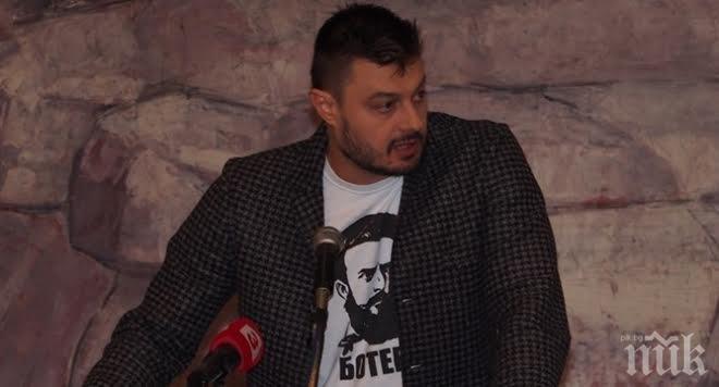 Бареков: Трябва да има презареждане на системата - мандатност и отзоваване на депутатите