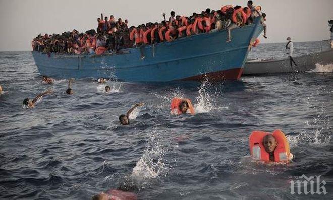 Италианските власти спасиха 750 мигранти от леденото Средиземно море