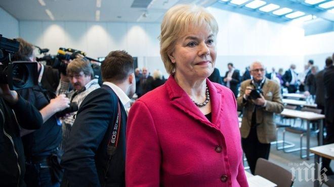 БОЙКОТ! Ветеранка напуска партията на Меркел, не е съгласна с политиката на канцлера