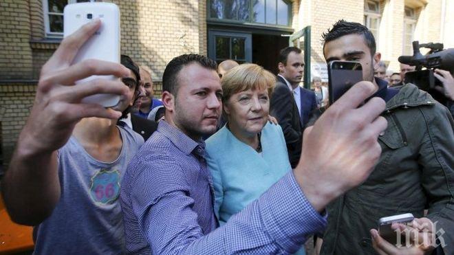 НАГЛОСТ! Бежанецът, който си направи селфи с Меркел, смята да съди Фейсбук за клевета 