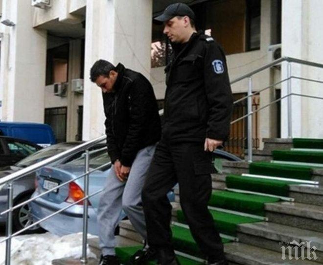 Бургазлийка даде 32 бона на телефонен терорист, заплашвал да я взриви или разстреля