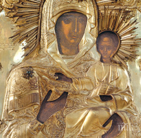 Апаш сви икони и кръстове