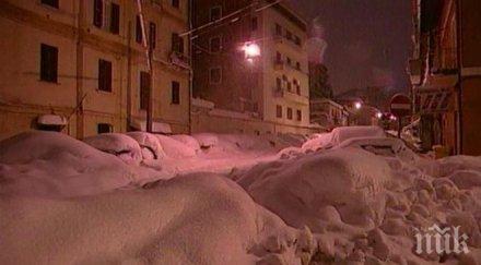 леден ужас италия бедства хиляди хора без ток вода