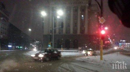 ексклузивно пик чистят снега софия показват снимките