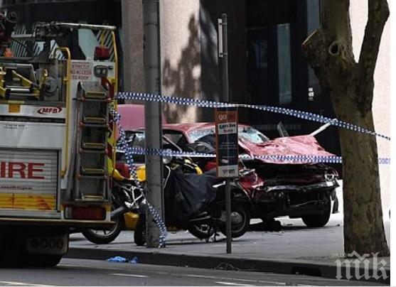 Драмата в Мелбърн: Водачът на колата, която се вряза в тълпа, открил огън по полицията (ВИДЕО)