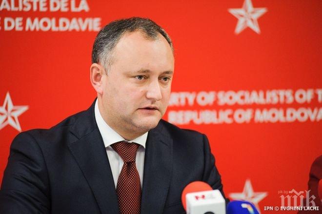 Игор Додон не изключи възможността за провеждането на референдум относно разпускането на парламента