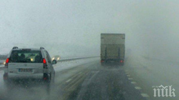 Отвориха Ришкия проход за движение на автомобили до 3,5 тона