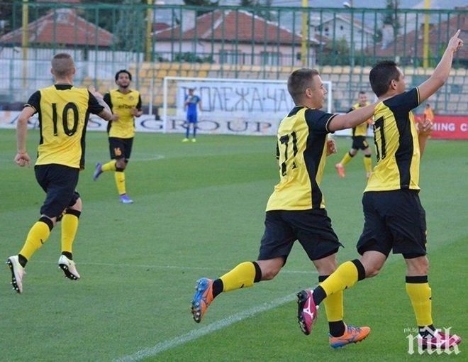 Ботев Пловдив осъществи трансфер! Бивш футболист на Левски стана канарче