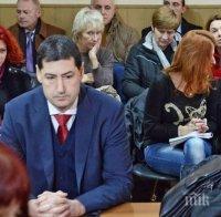 Адвокат на Алексей Петров влезе по делото на кмета Иван Тотев