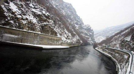 санкции глобяват нек източването въча