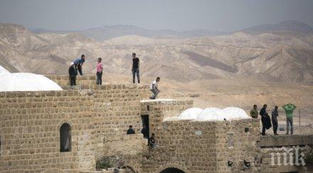 израел заселва западния бряг военното министерство строи жилища