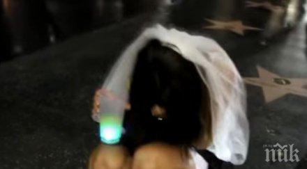 оргазъм центъра секси момиче загуби облог трябваше направи видео