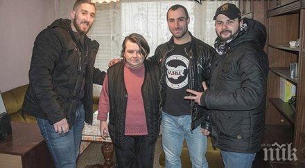 тежката драма бургаско семейство разплака хиляди българи