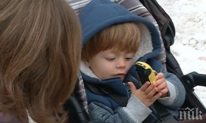 Нямат милост! Откраднаха кола, с която всеки ден карат дете на рехабилитация