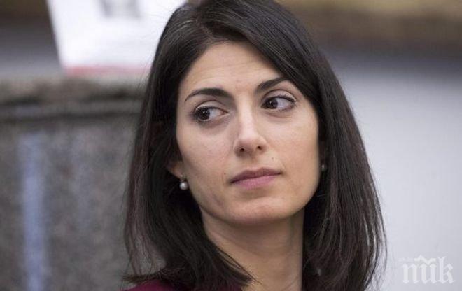 Погнаха кмета на Рим за злоупотреба с власт