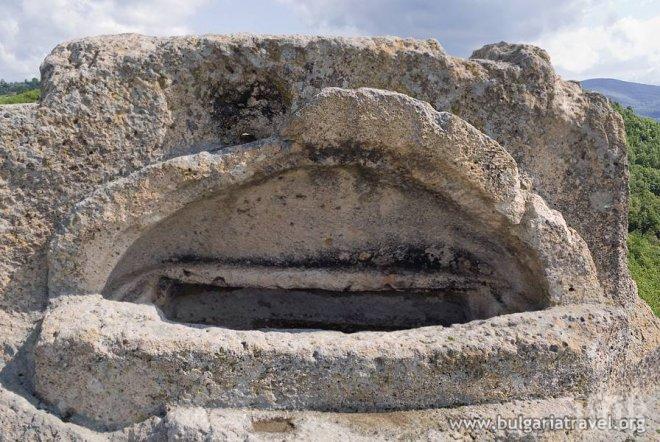 Нов туристически маршрут разкрива ценни тракийски светилища