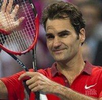 Секунди след епичния мач! Роджър Федерер с трогателен жест към Рафа