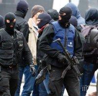 ИЗВЪНРЕДНО! Българин задържан с още 10 души при антитерористична операция в Австрия 