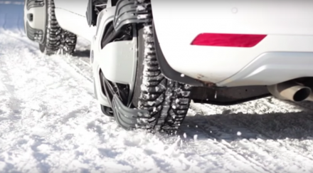 нищо състояние извади колата снега калта пробвайте шипове видео