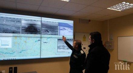 изненадващо служебният вътрешен министър отиде провери охранява българо турската граница