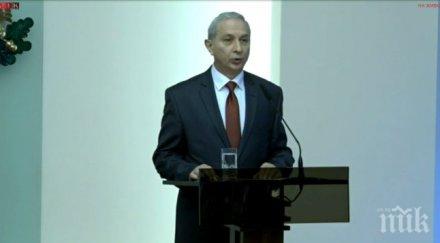 първо заседание служебния кабинет