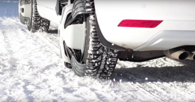 Когато нищо не е в състояние да извади колата ви от снега и калта: Пробвайте тези шипове (ВИДЕО)