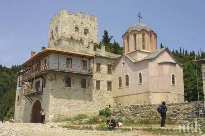 РАЗКОЛ! Солунски съд прати двама атонски монаси в затвора, хвърляли коктейли Молотов“ и псували Вселенския патриарх

