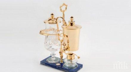 бижу скъпата кафе машина света