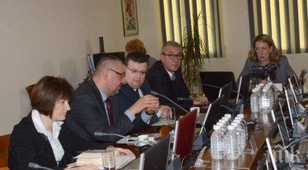всс гледа доклада брюксел