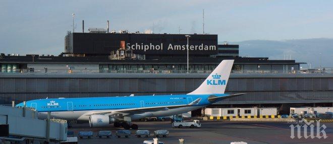 Паника на летище Скипхол в Амстердам! Срив в компютрите отмени 100 полета