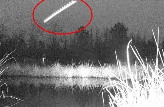 Мистерия! НЛО като гребен прелетя над американско езеро