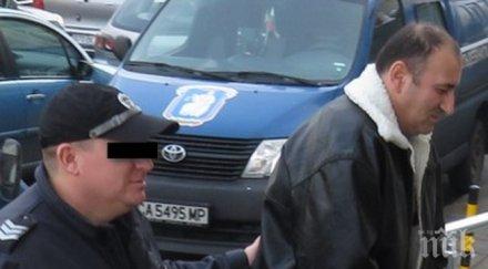 стрес тест бургаските надзиратели нокти първият сериен убиец изнасилвач черньо иванов прави луди