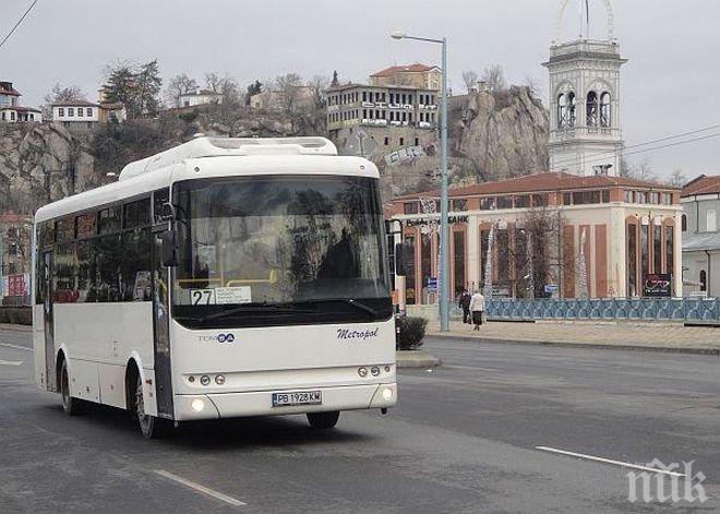 ТРАГЕДИЯ! Почина мъжът, който бе пометен от автобус в Пловдив 