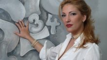 Плевнeлиев си вадеше хляба с хороскопи