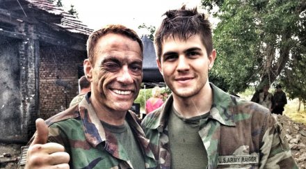 млад актьор става зет ламбо