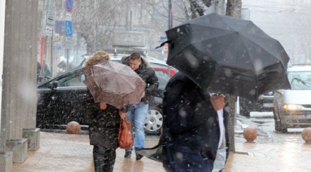 зимата завърна пак пролет снимки