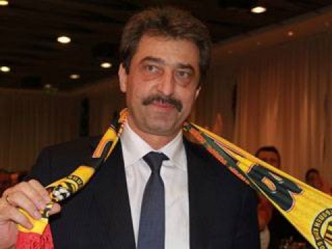 Цветан Василев: Не замесвайте Ботев в задкулисни игри